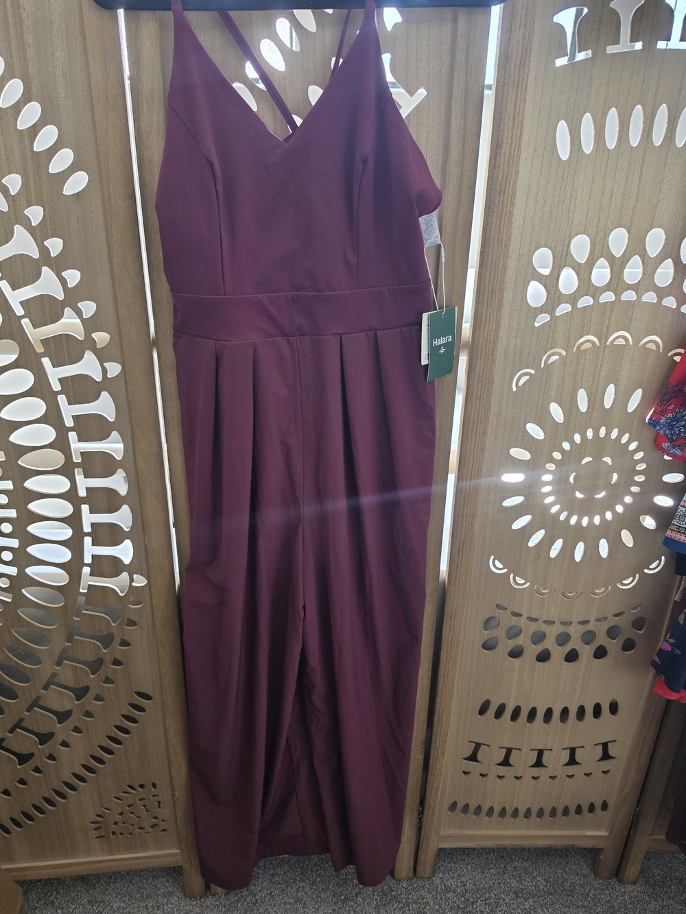 HALARA Burgundy (Plum) Sleeveless V-Neck Wide-Leg Jumpsuit